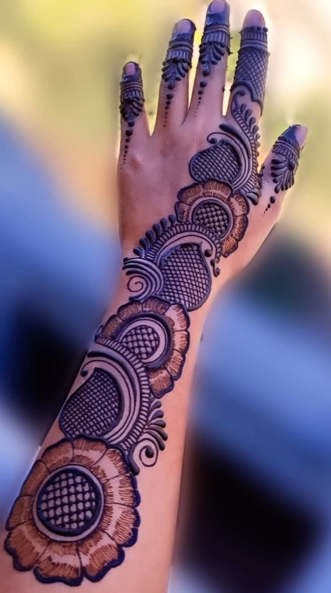 Easy Arabic Mehndi Design 2024