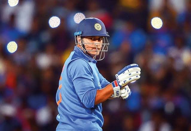 MS Dhoni