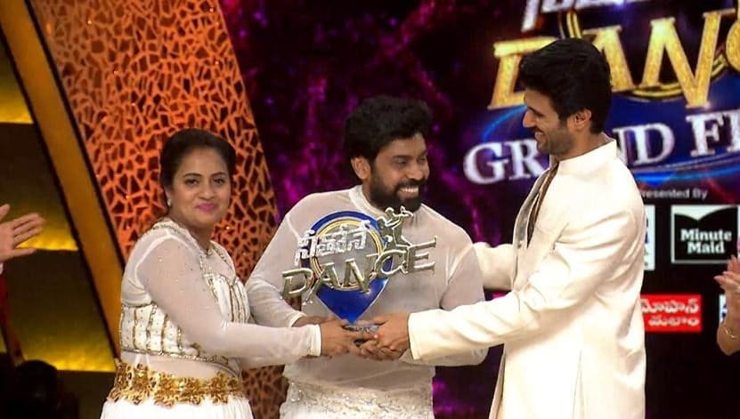 Title Winners of Neethone Dance 2023 - Aata Sandeep & Jyoti