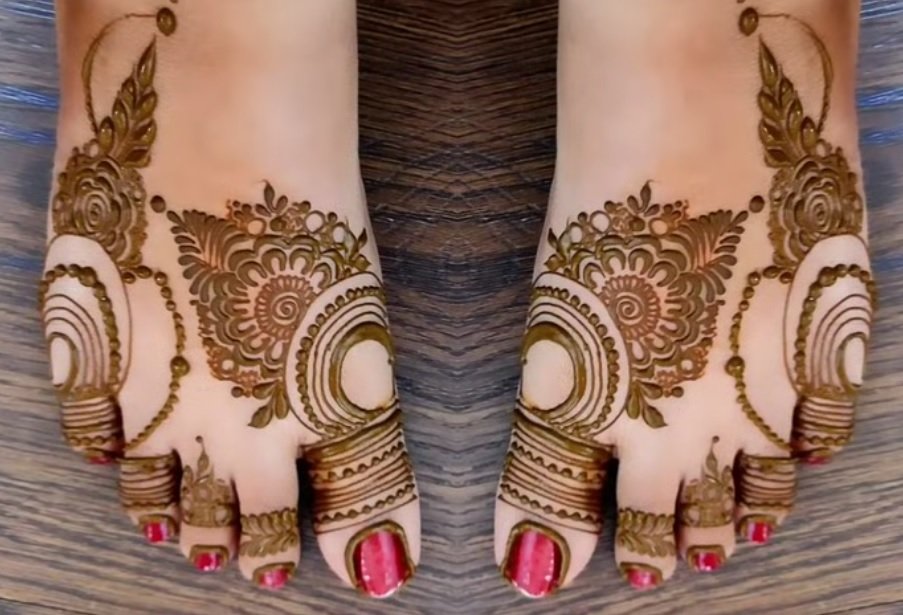 Karwa Chauth Foot Mehndi Designs